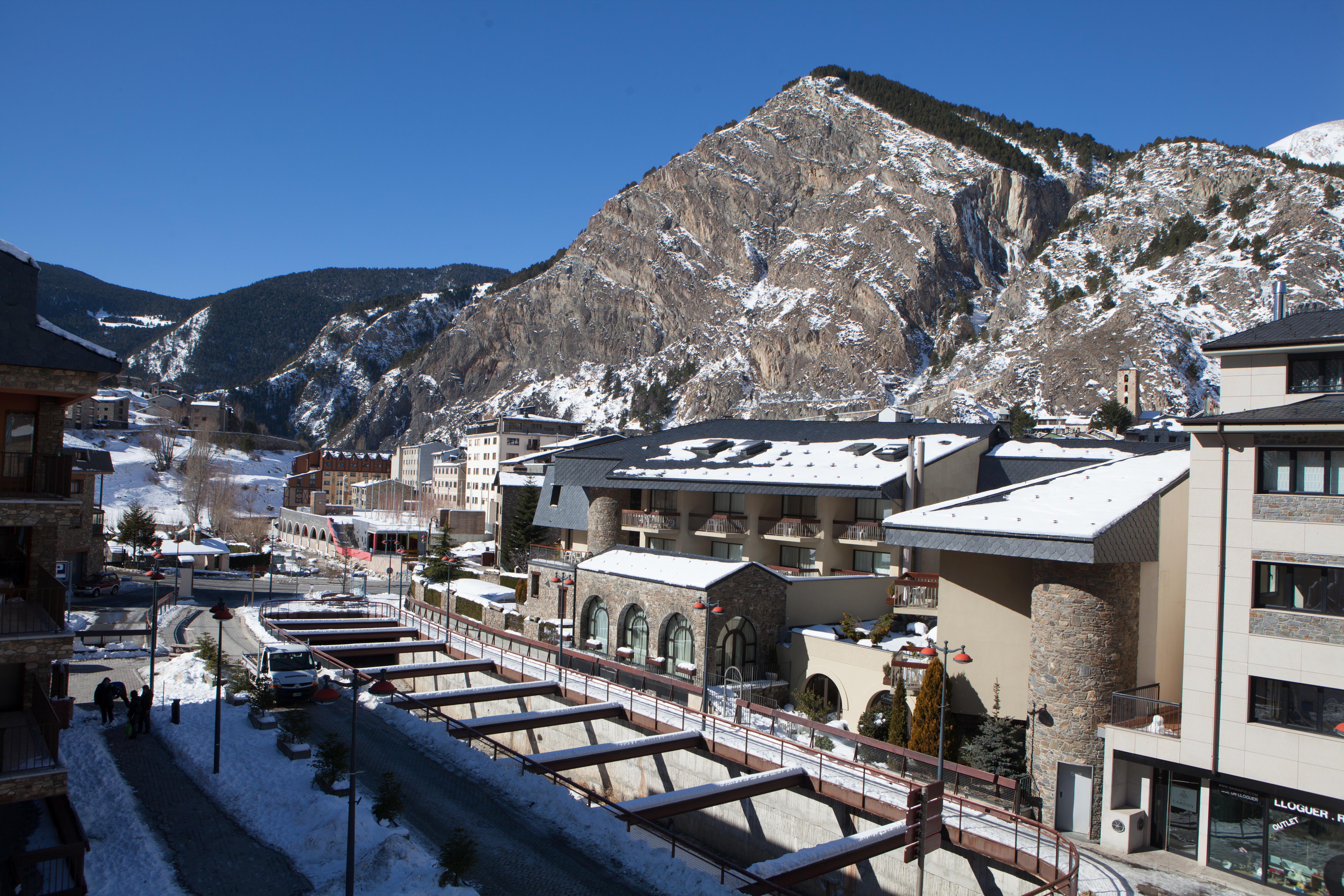 Hotel Bonavida Canillo Esterno foto
