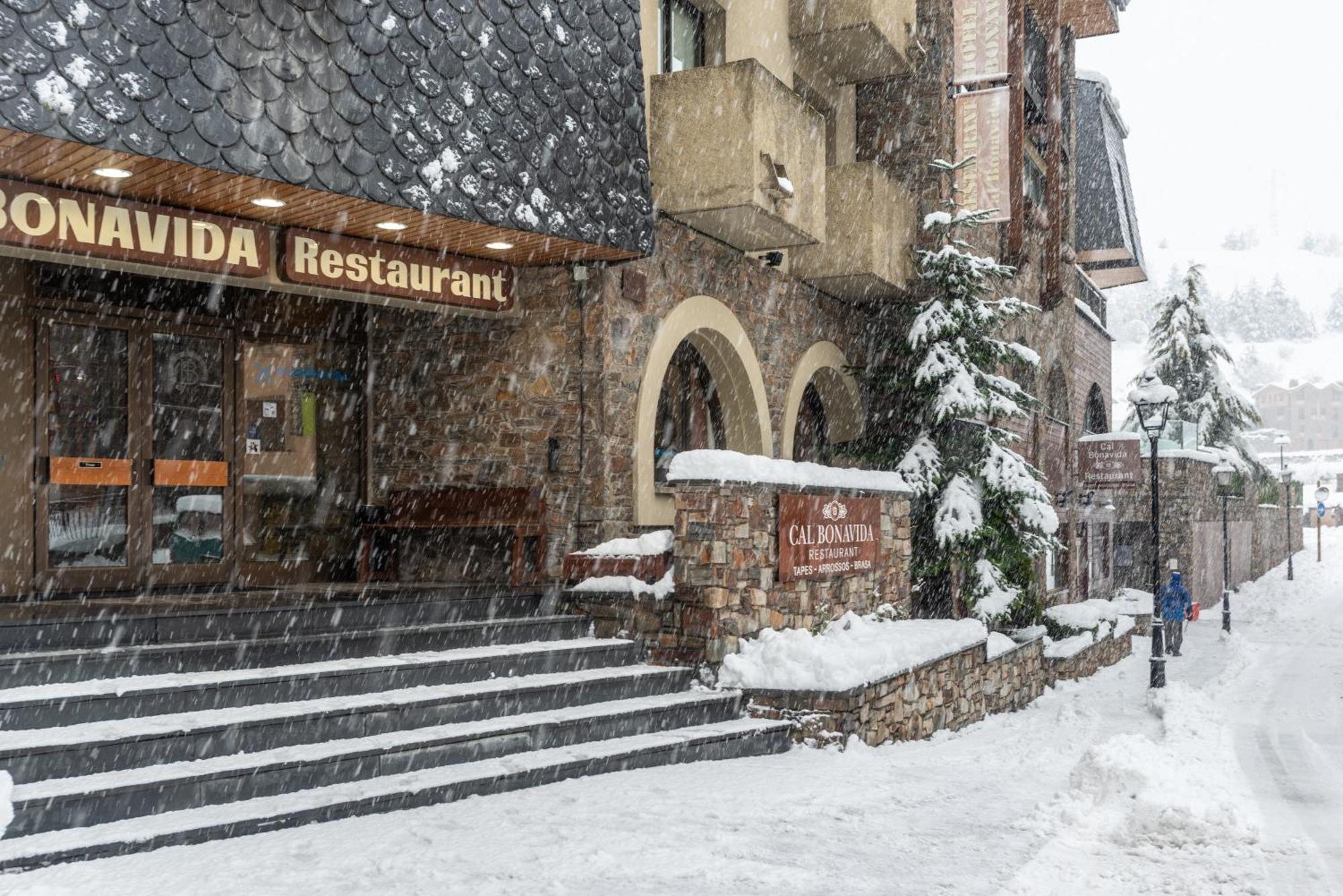 Hotel Bonavida Canillo Esterno foto
