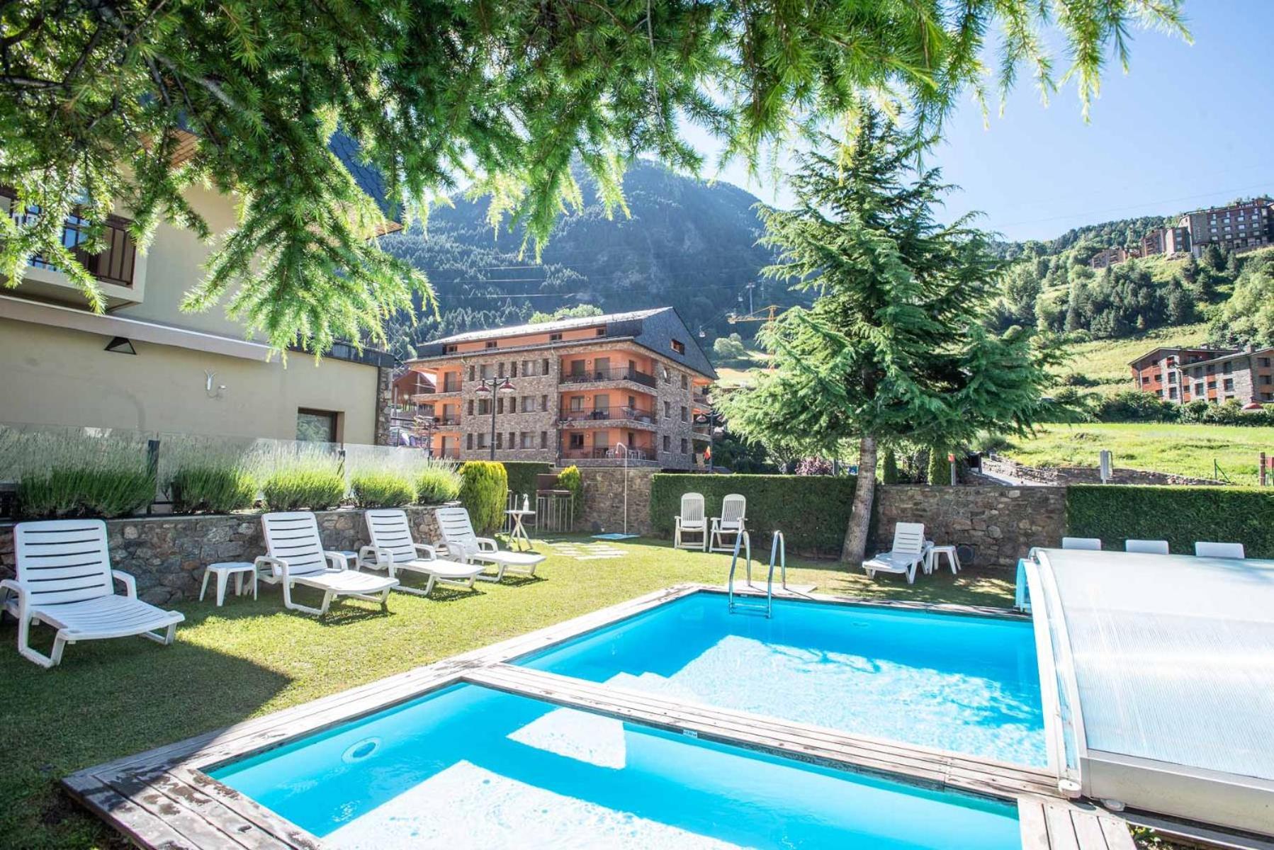 Hotel Bonavida Canillo Esterno foto