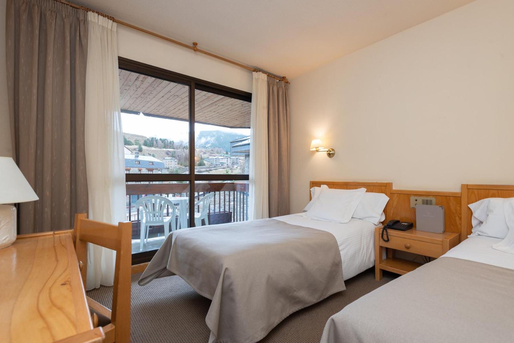 Hotel Bonavida Canillo Esterno foto